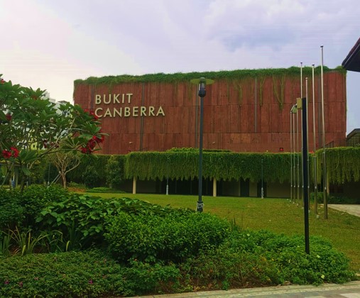 Bukit Canberra Hawker Centre, Singapore